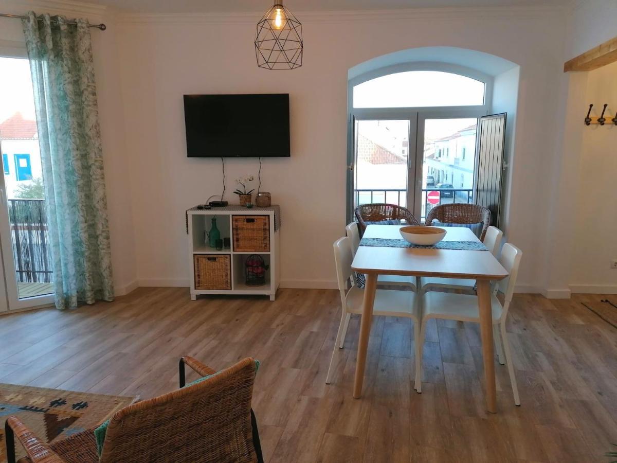 Apartamento Vilamar فيلا نوفا دو ميلفونتس المظهر الخارجي الصورة